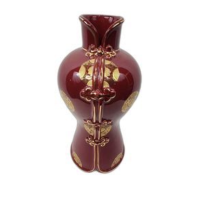 Chinese Kimono vase, deep red jardiniere